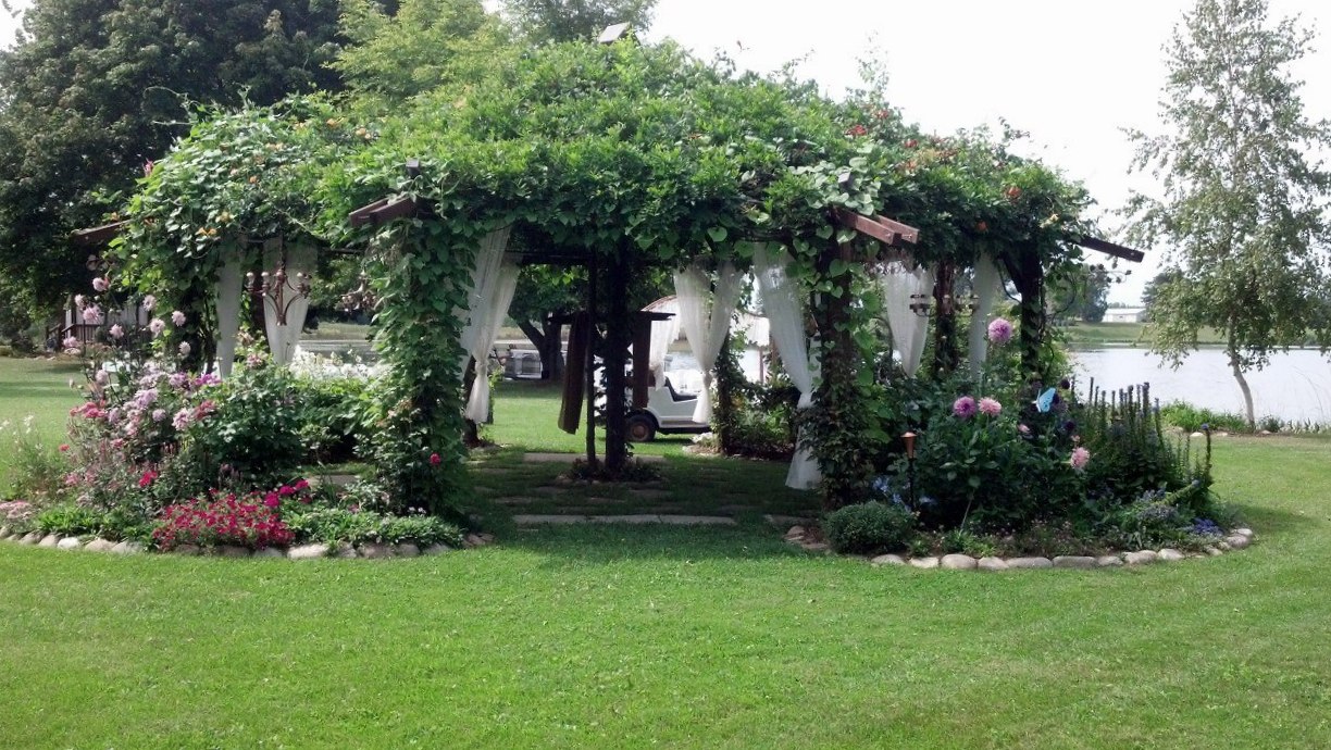 photo by Fedra West Photography