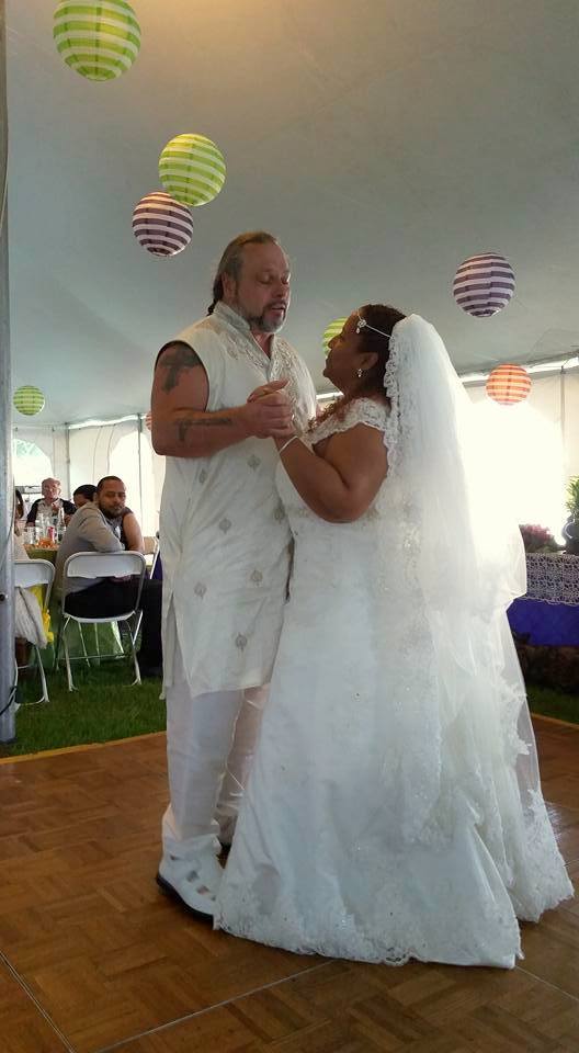 ALICIA & PERRY'S 1ST DANCE